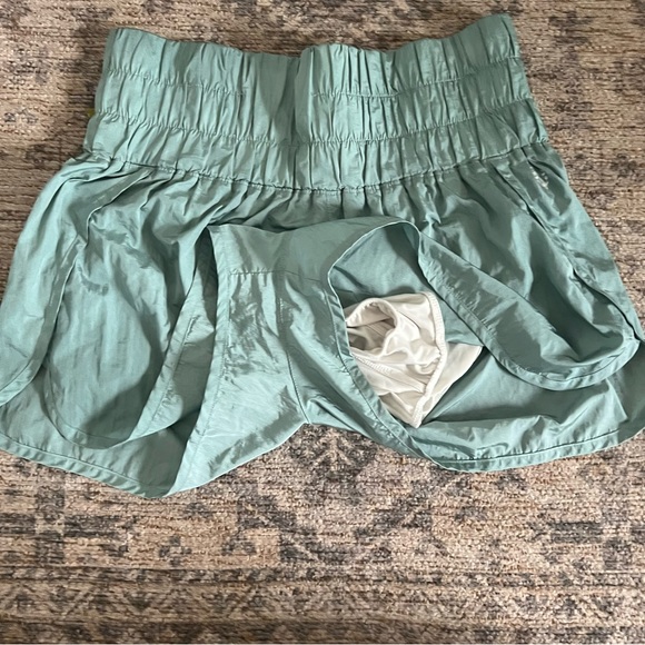 Free People movement athletic shorts - Picture 4 of 6